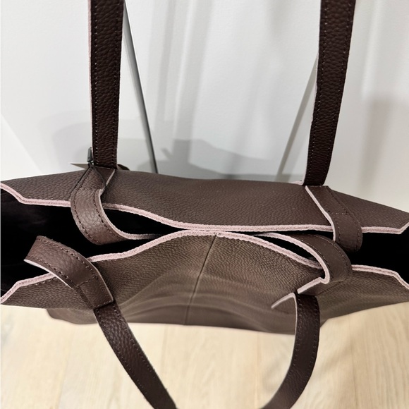 Brand new premium leather MILA bag in chocolate brown - Picture 5 of 8